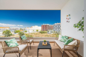 Vista das Cegonhas Deluxe Apartment